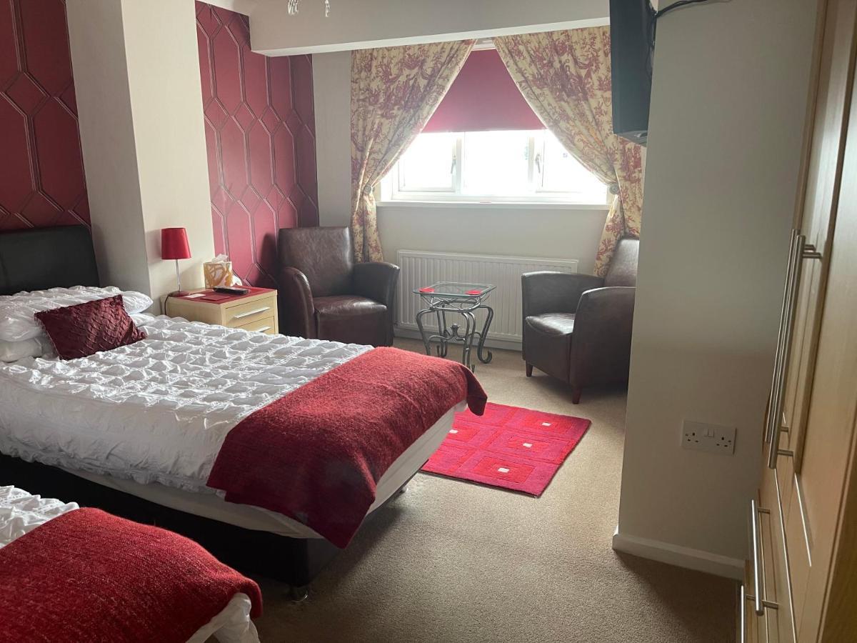 Brewery Farm House Bed & Breakfast Swindon Bagian luar foto