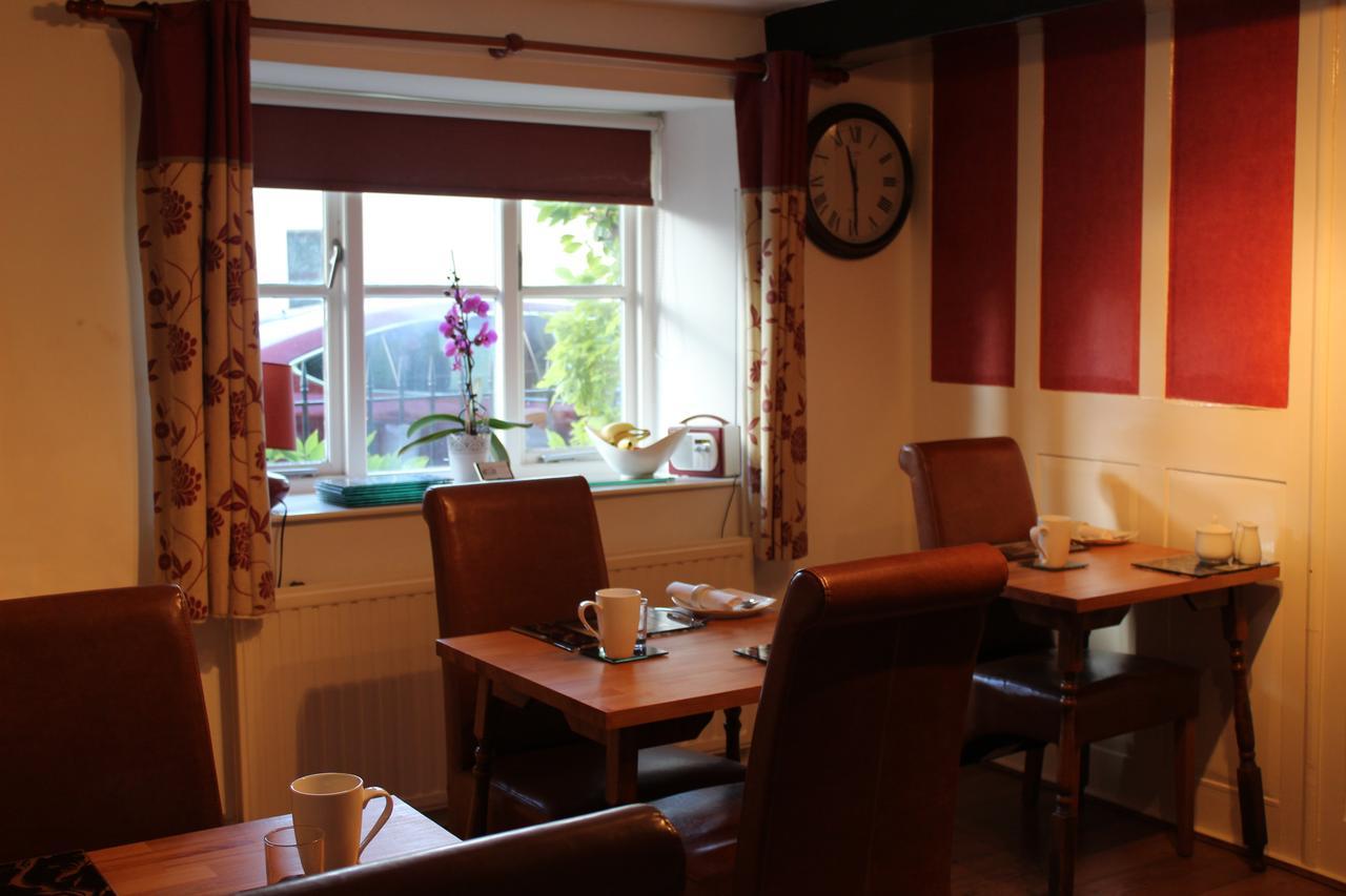 Brewery Farm House Bed & Breakfast Swindon Bagian luar foto